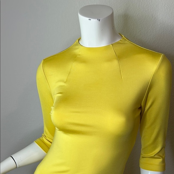 Alice + Olivia Yellow Ruched Bodycon Midi Dress - Picture 2 of 13